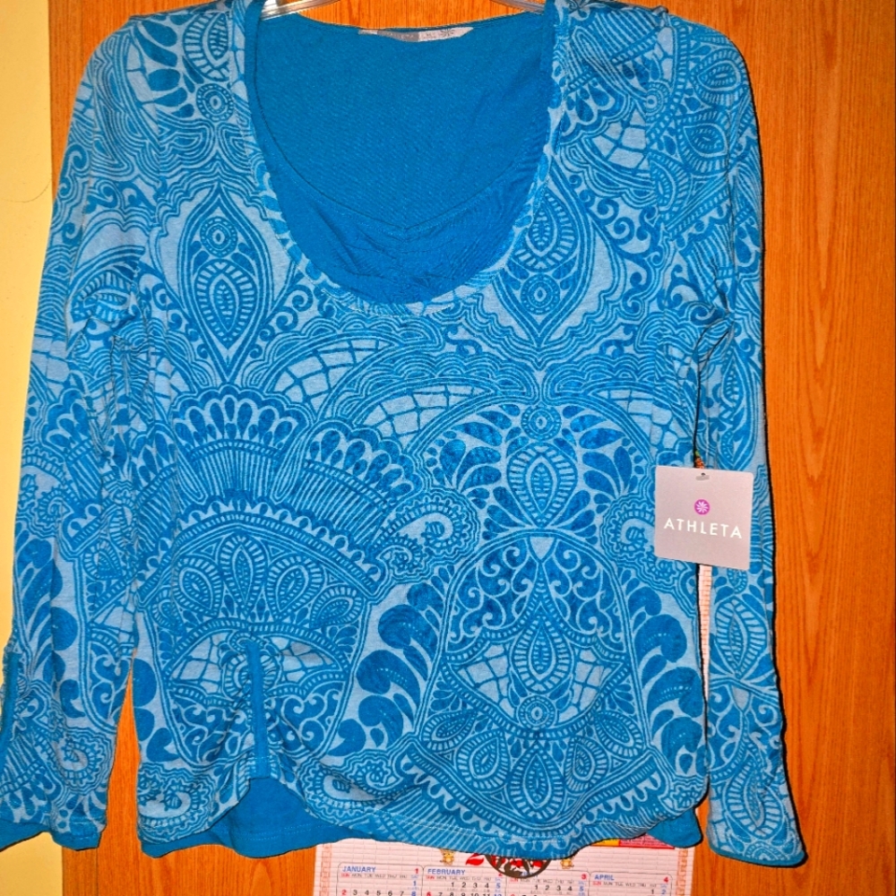 Althleta shirt two layer new with tags